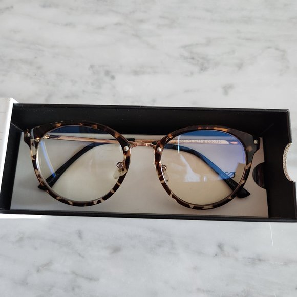 SOJOS Blue Light Glasses | Tortoise/Leopard - Picture 11 of 16